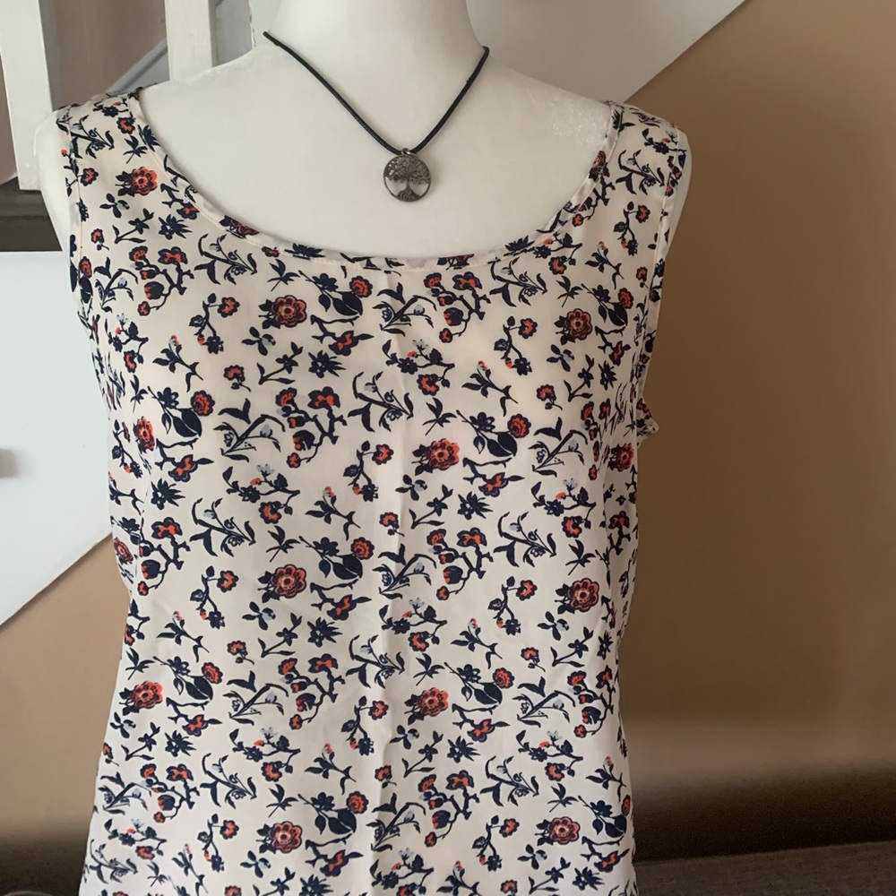 Ann Taylor floral tank top